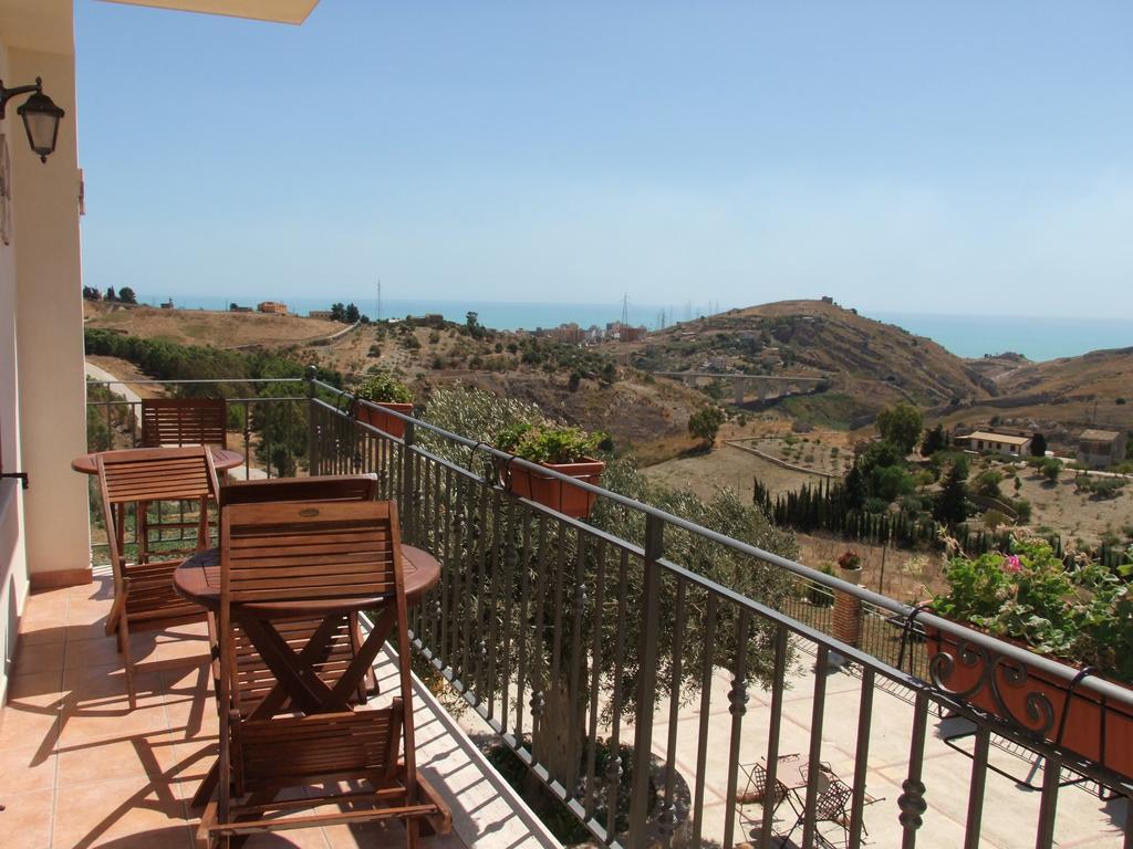 B&B A Robba De Pupi Agrigent Exterior foto