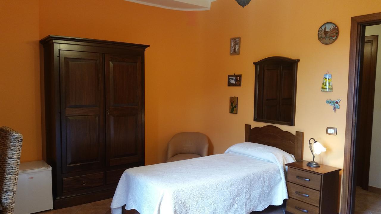 B&B A Robba De Pupi Agrigent Exterior foto